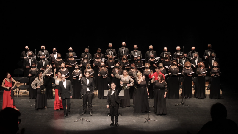 COROS Y ARIAS DE OPERA